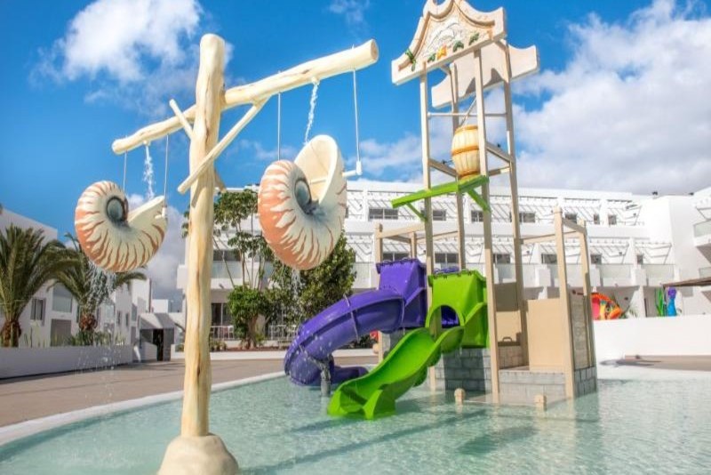 Aequora Lanzarote Suites